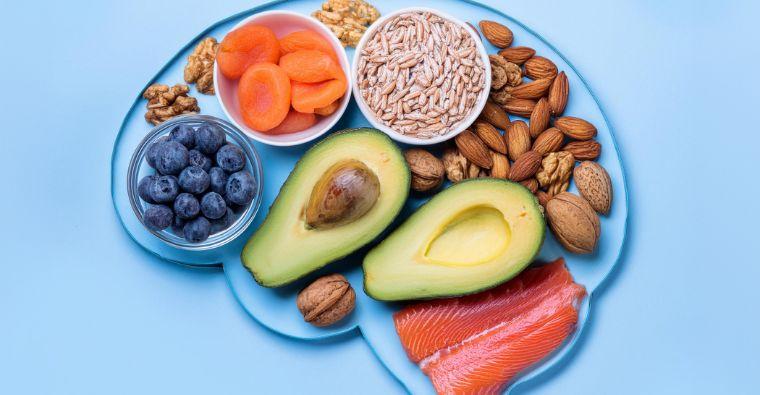 Food and Mood: The Connection Between What We Eat and Mental Health