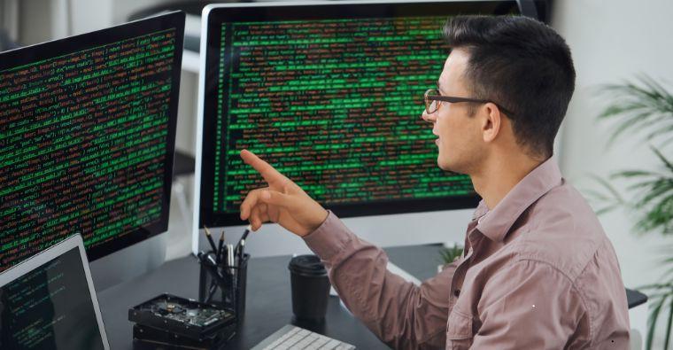 Cybersecurity in 2025: How to Stay Safe Online in the Digital Age