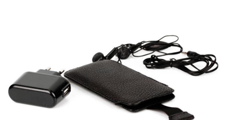 Must-Have Mobile Accessories for Travelers