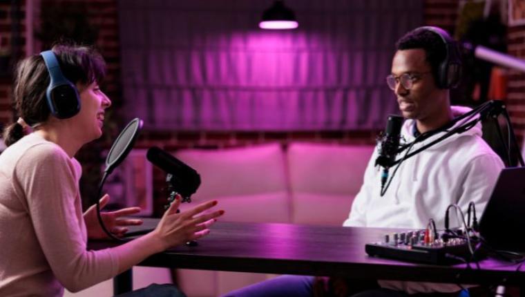 Podcasting for Business: Leveraging Audio Content for Brand Growth