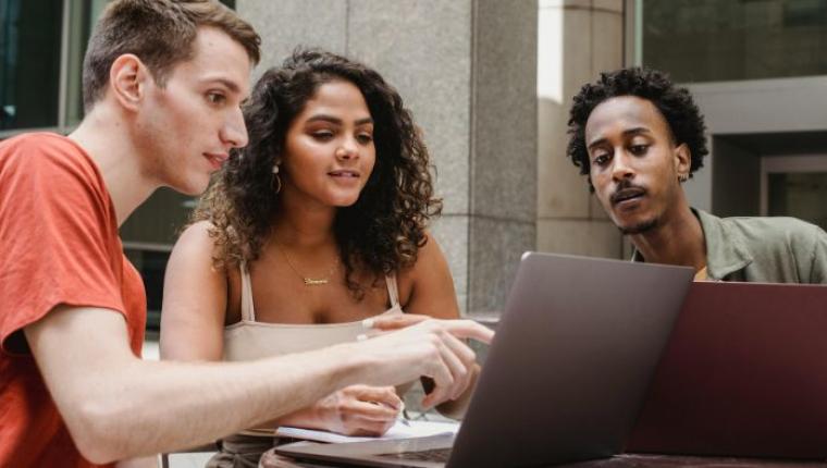 The Importance of Mentorship in Personal and Career Growth