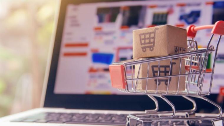 The Evolution of E-Commerce: From Retail to Online Marketplaces