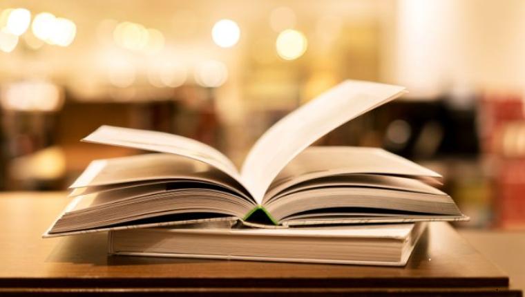 Timeless Reads: Classic Books That Continue to Inspire in 2025